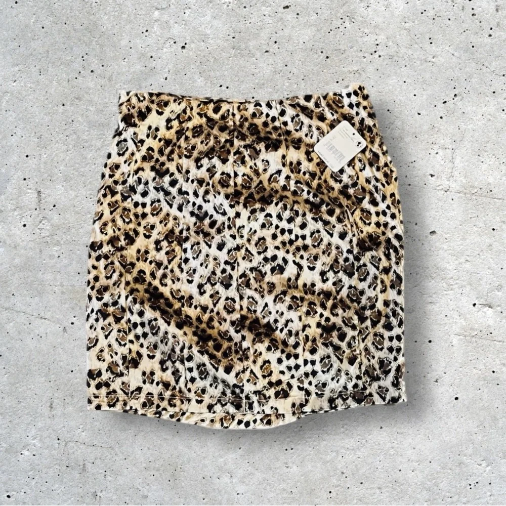 NWT Free People Avas Mini Skirt